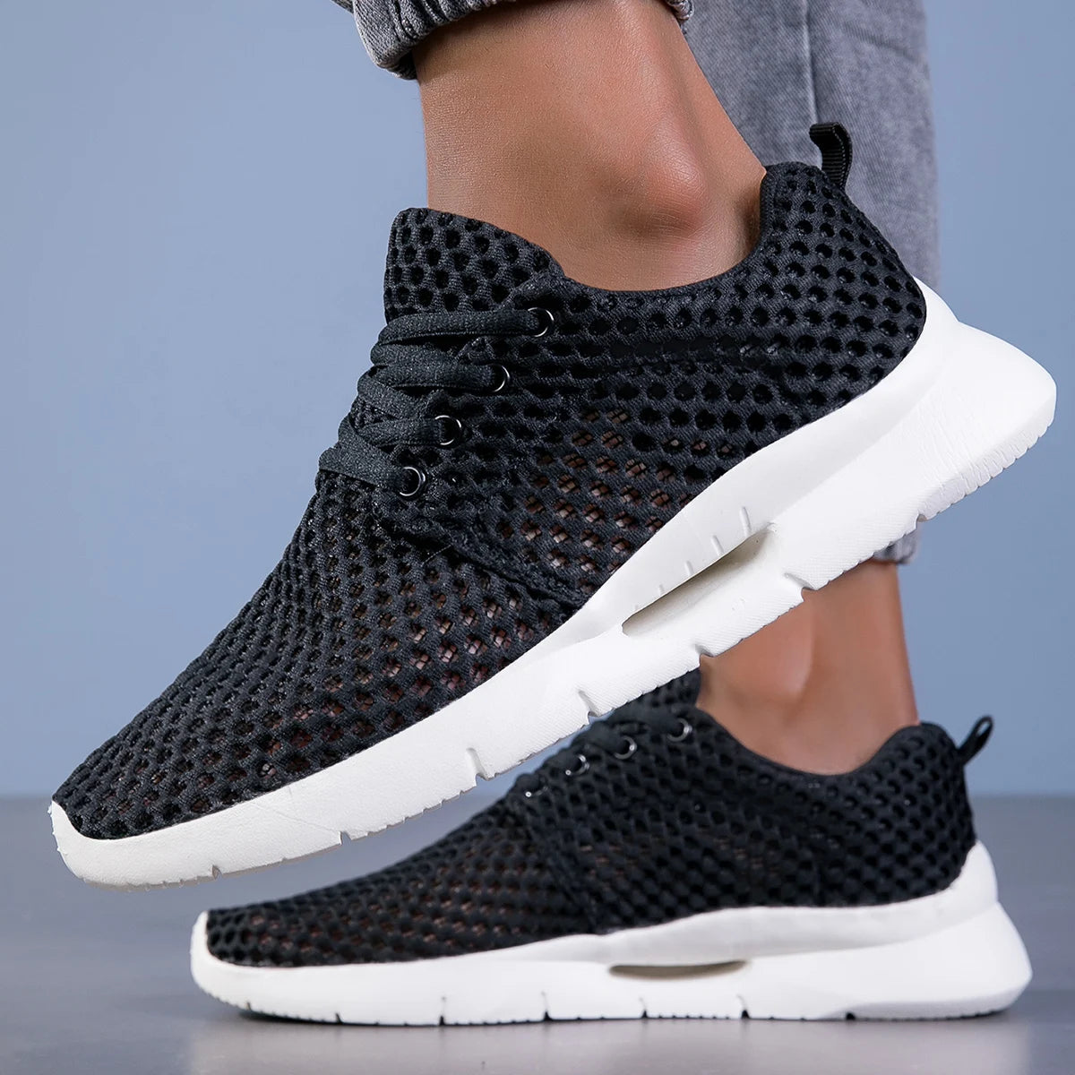 Aero Mesh Sneaker