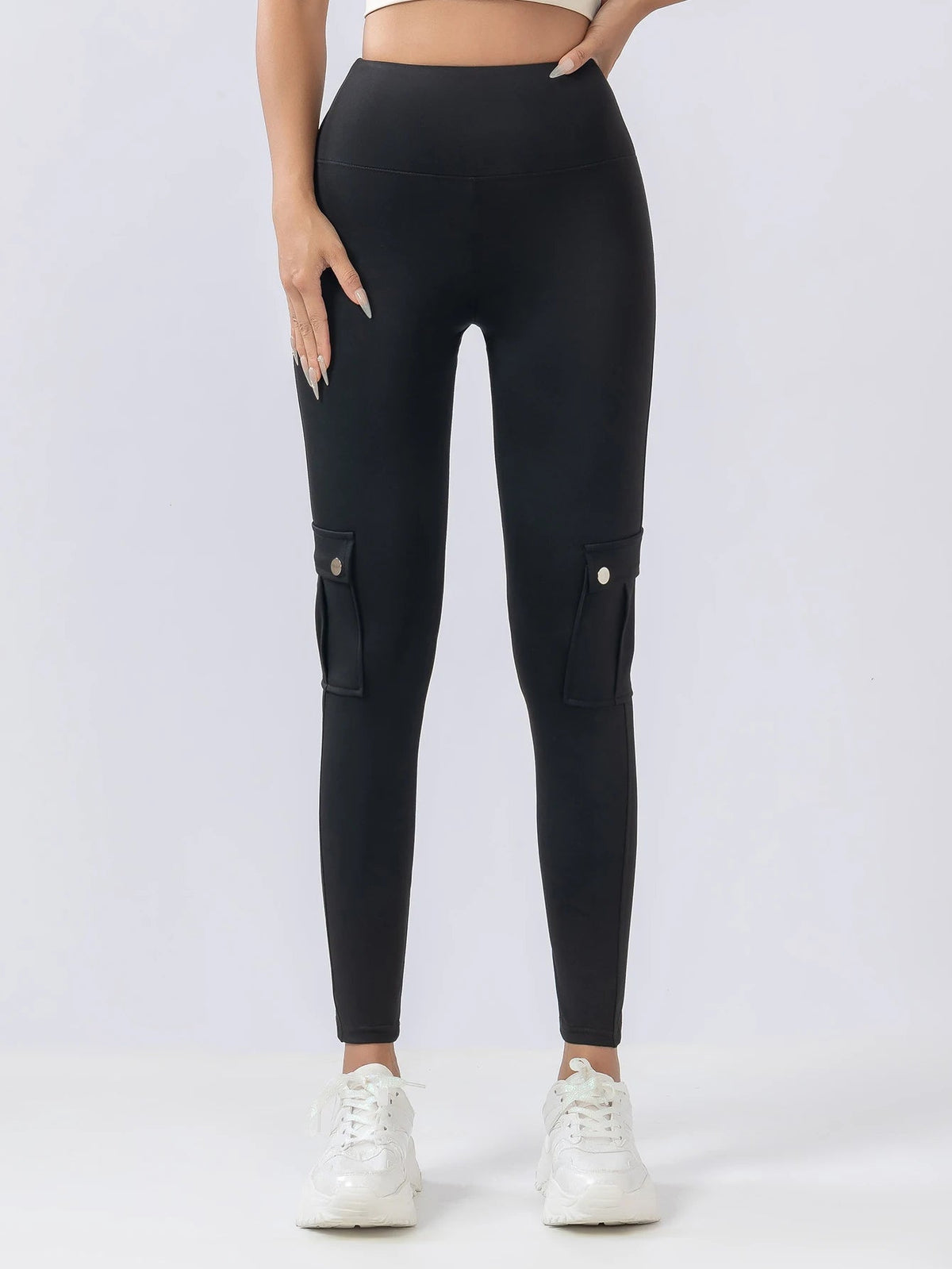 Motion Cargo Legging