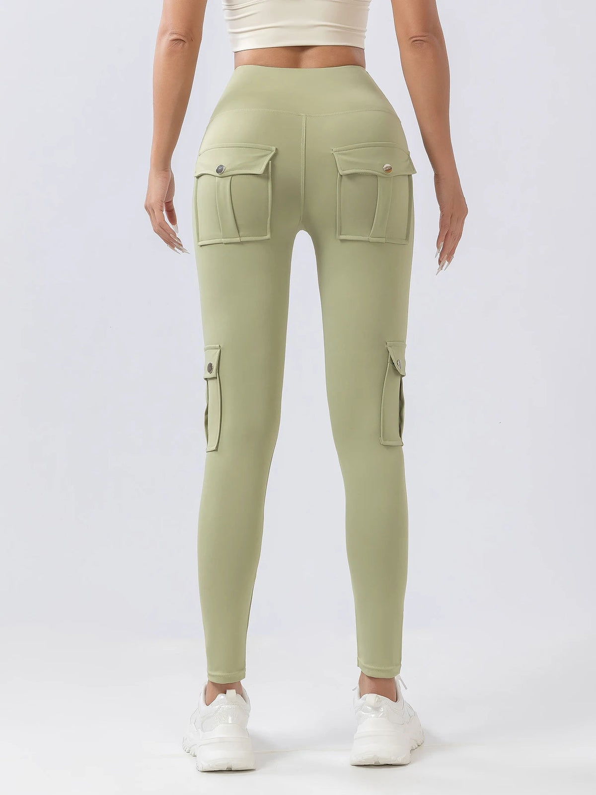 Motion Cargo Legging