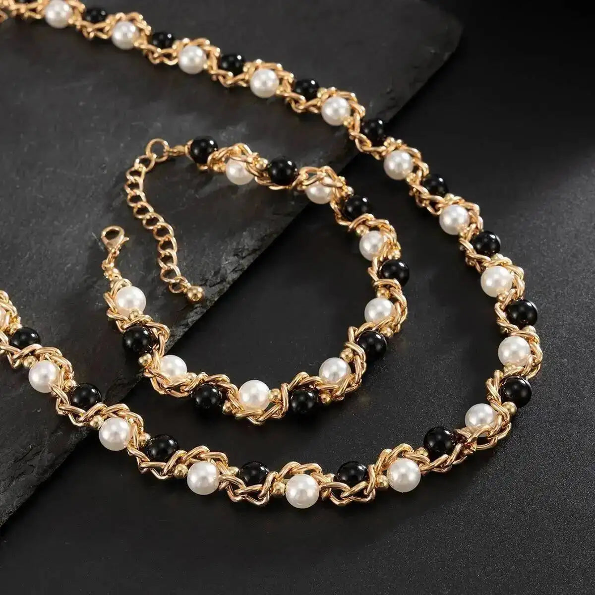 Equinox Necklace & Bracelet Set