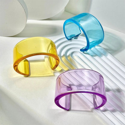 Glossique Acrylic Bangle