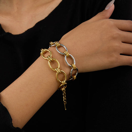 Amari Loop Chain Link Bracelet