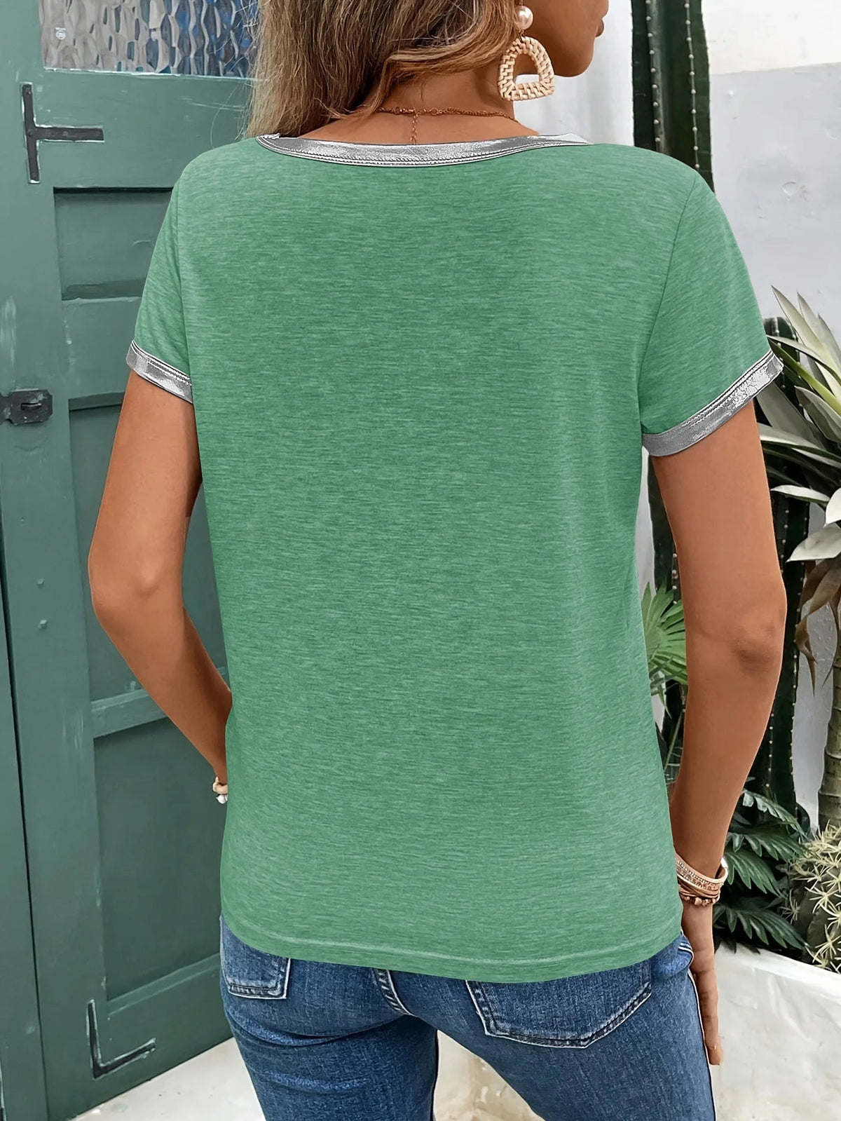 Halo Gleam Tee
