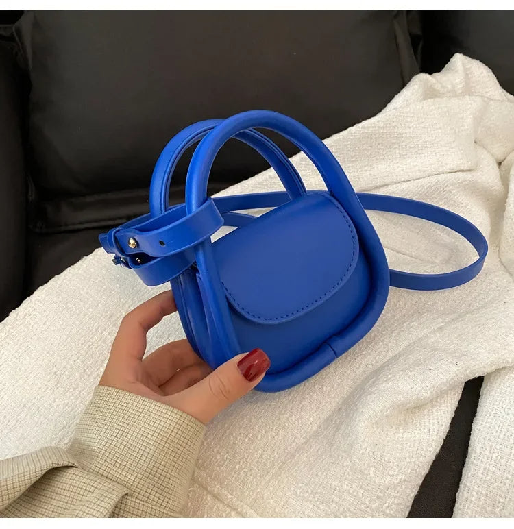 Élan Petite Shoulder Bag