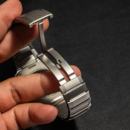 Titan Apple Watch Band