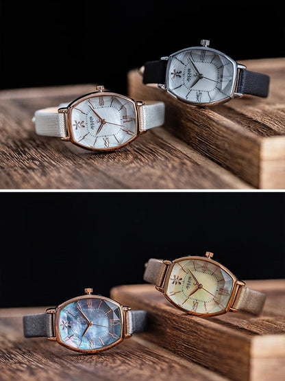 Pearl de Minuit Timepiece