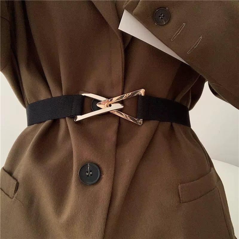 Viara V-Buckle Waist Belt