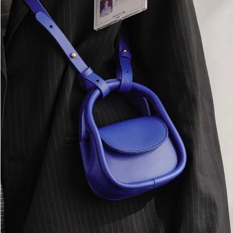 Élan Petite Shoulder Bag