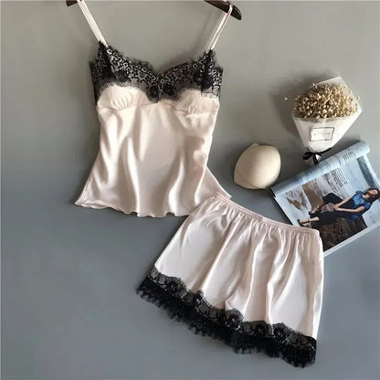 L’Amour Noir Sleepwear Collection