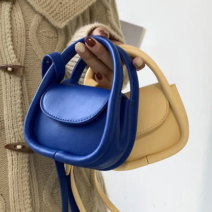 Élan Petite Shoulder Bag