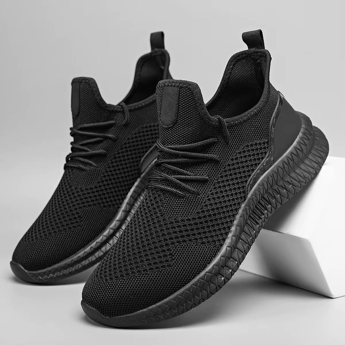 Axis Mesh Performance Sneaker