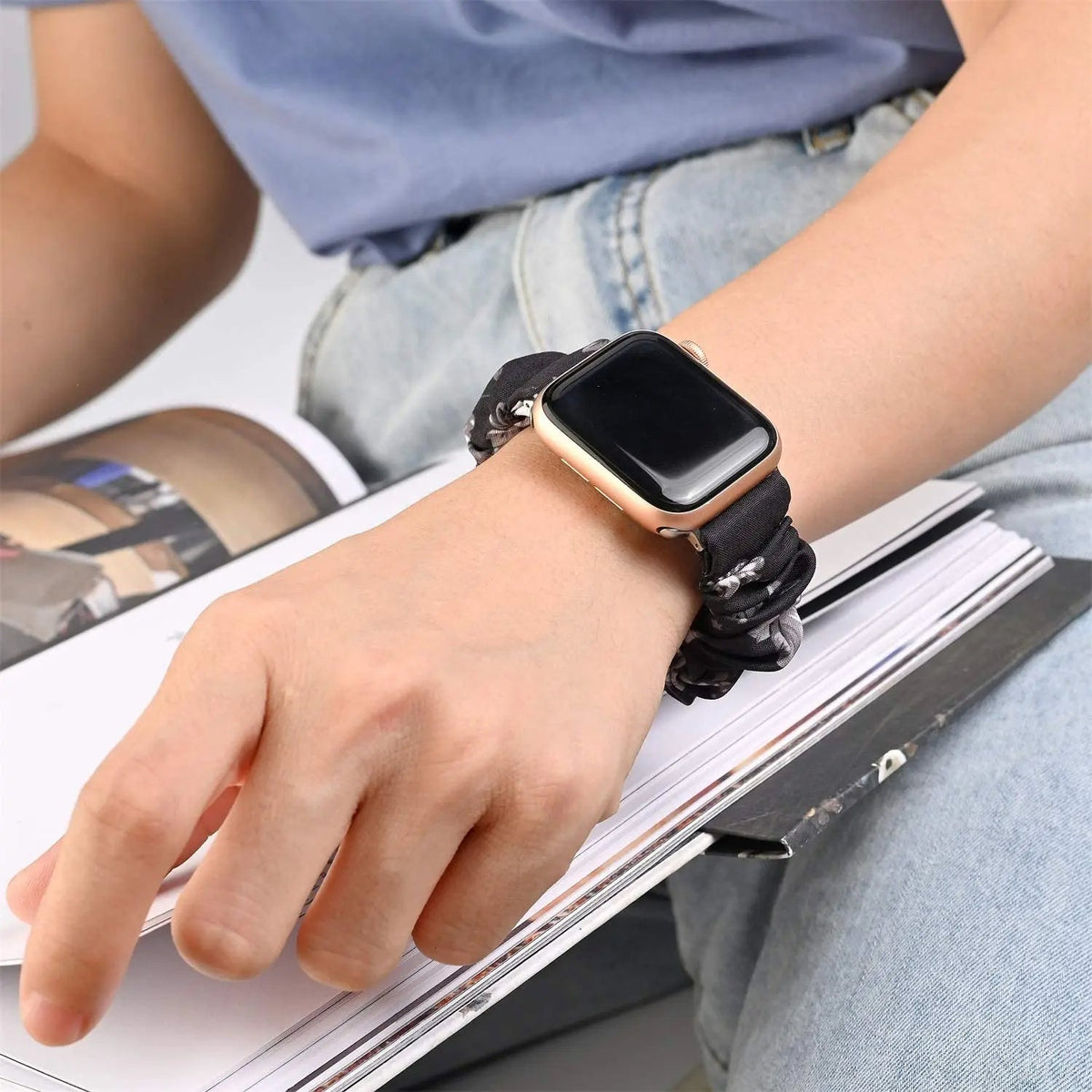 Bella Scrunchie Loop Apple Watch Band