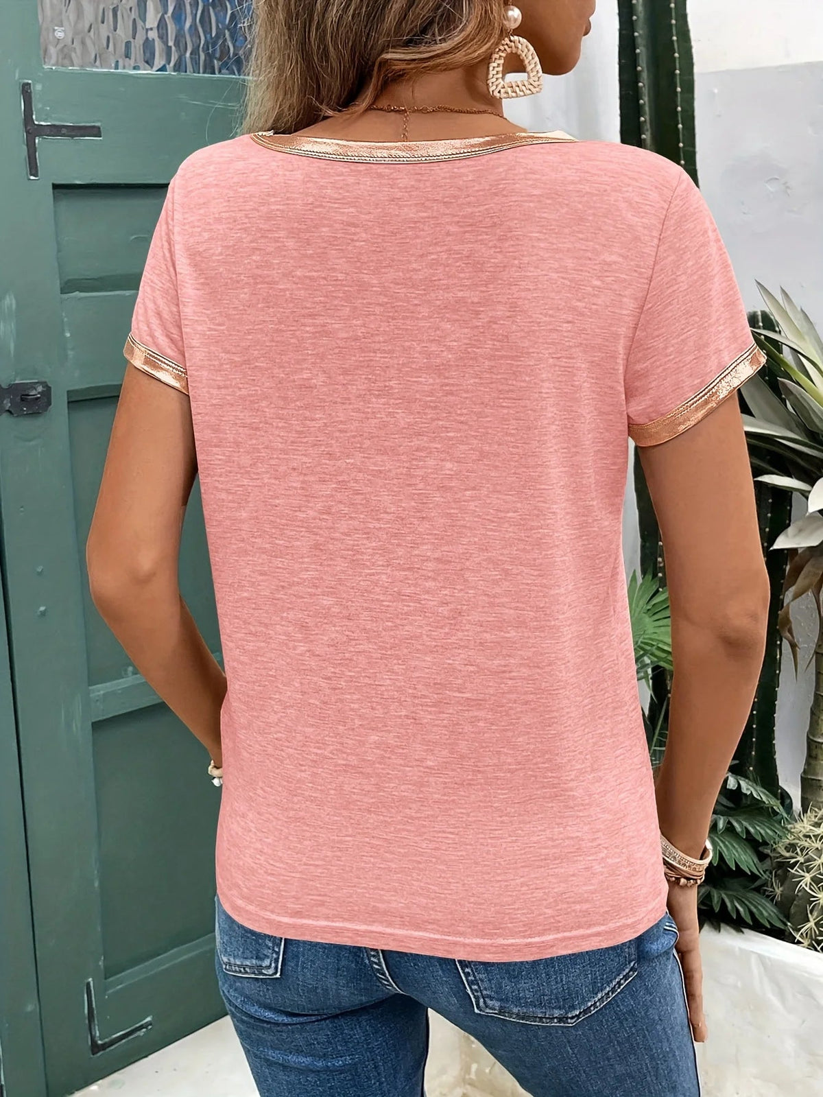 Halo Gleam Tee