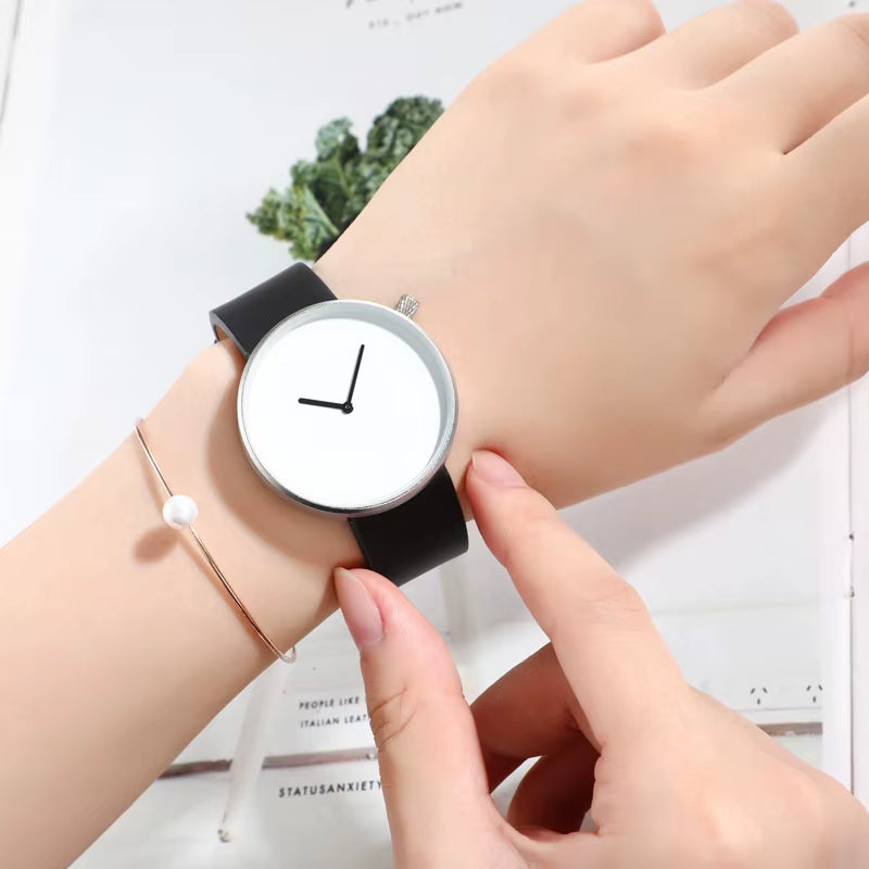 Concept Minimal Timepiece