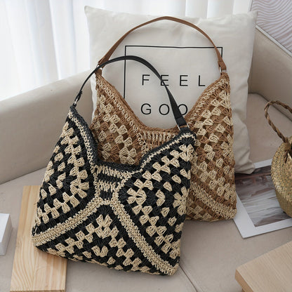 Palma Breeze Crochet Carryall