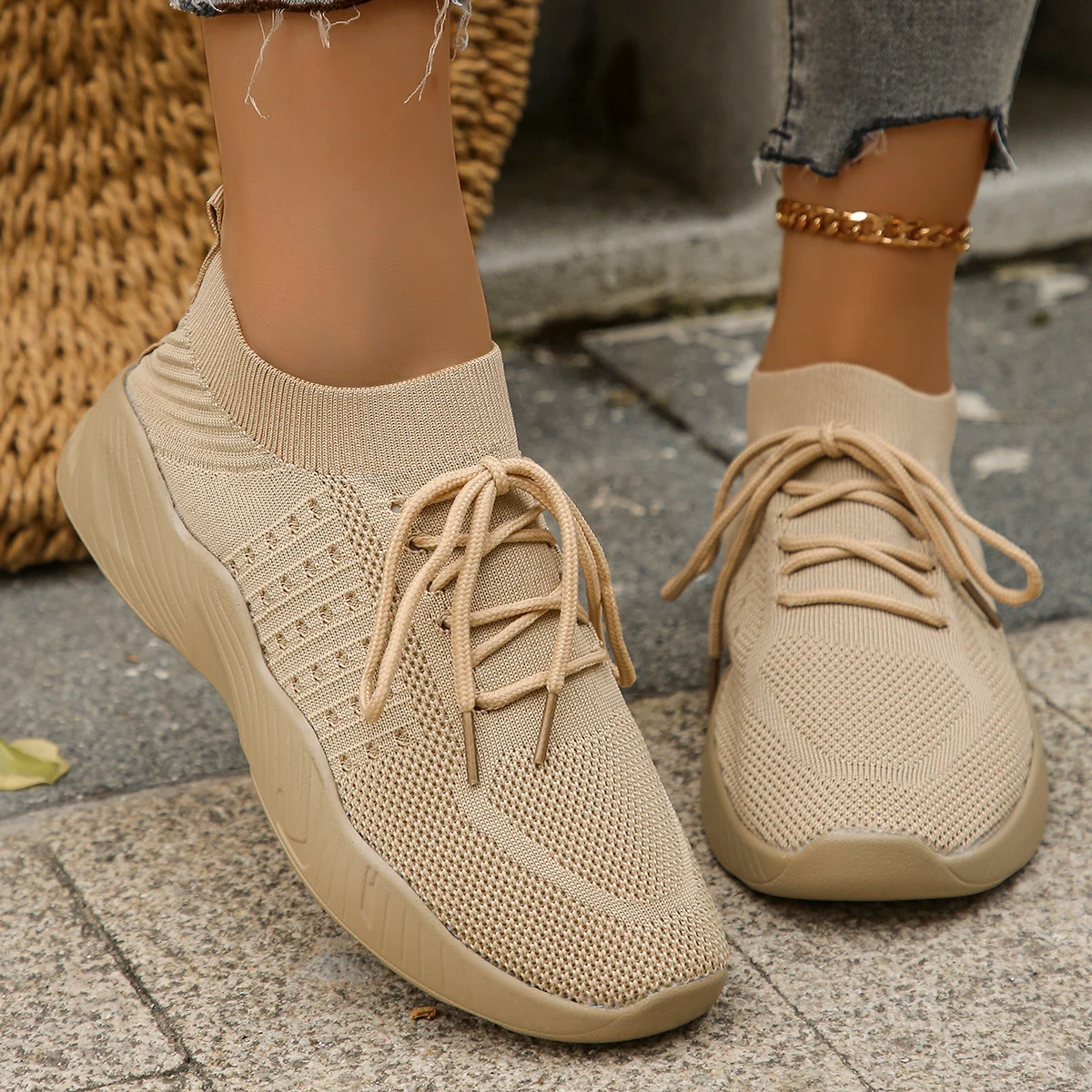 Haven Stretch Sneaker