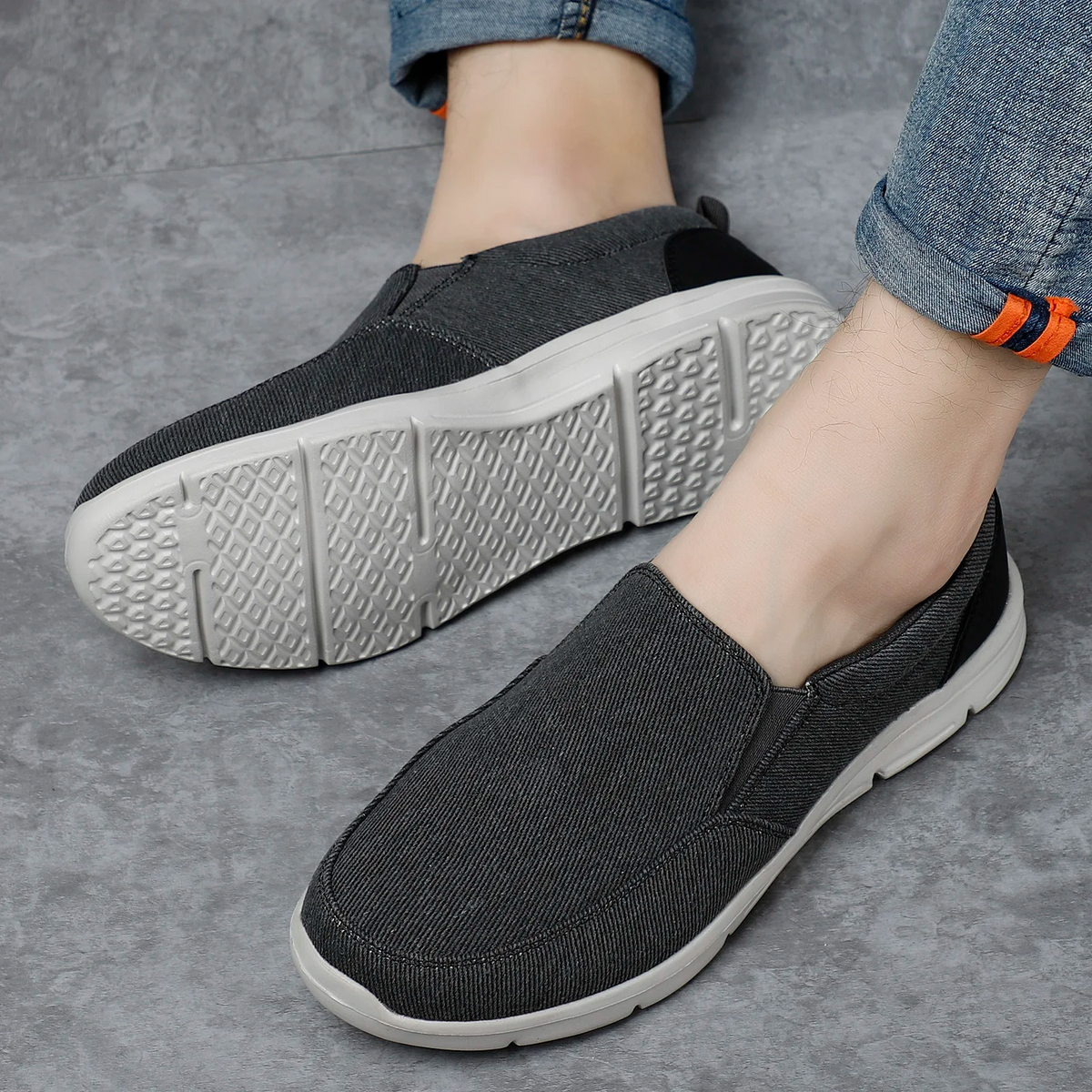 Kingsley Canvas Sneaker