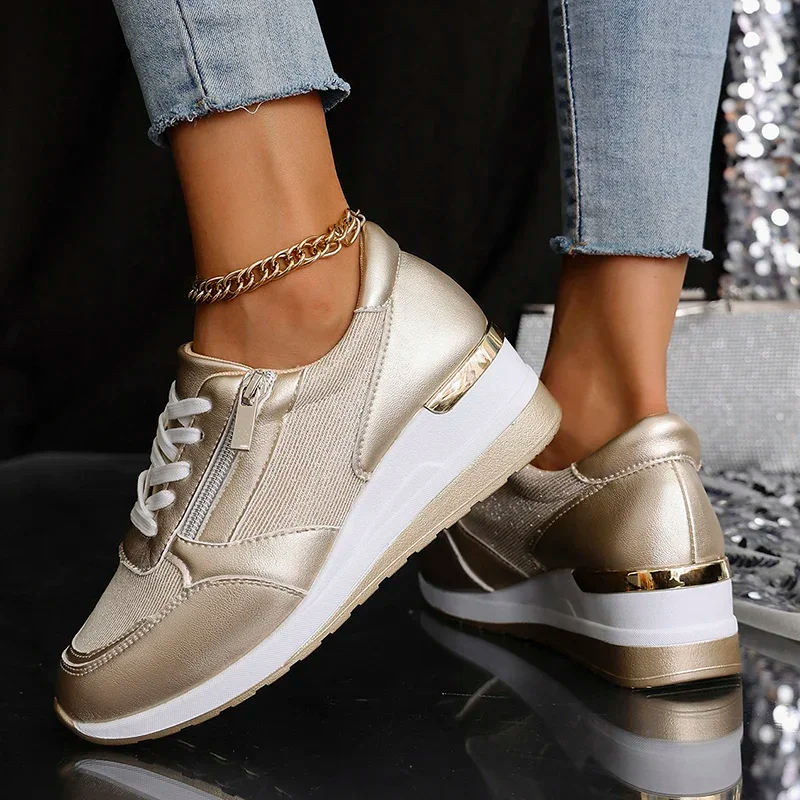 Glimmer Street Trainer