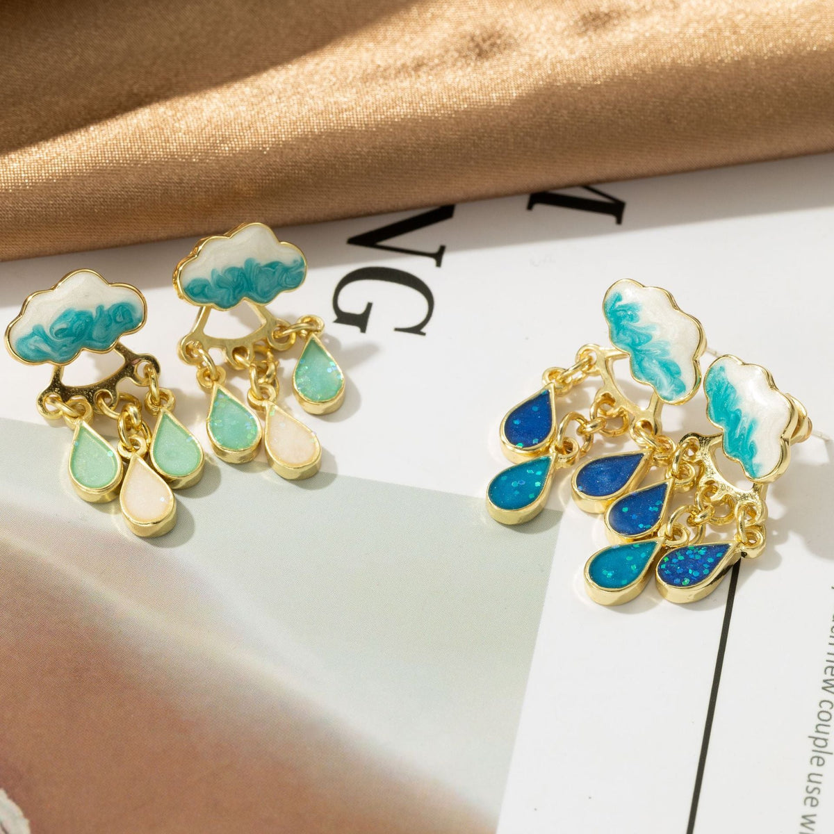 Raindrop Charm Earring