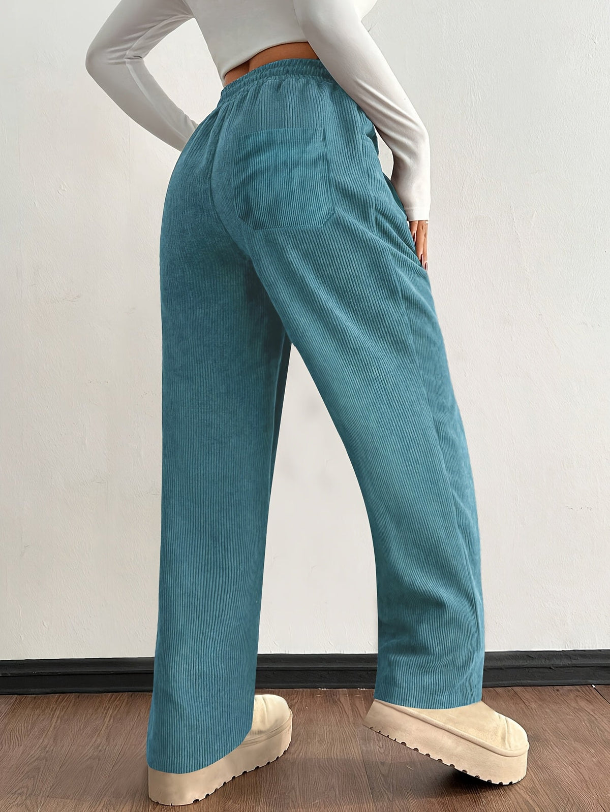 Raya Corduroy Jogger Pant